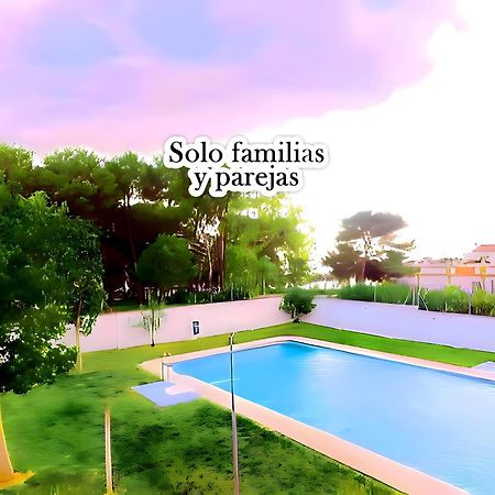 Apartamento Junto El Mar Con Piscina Conil De La Frontera Luaran gambar